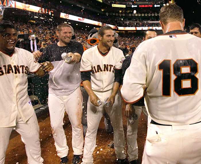 2012-Aubrey-Huff-sprained-knee-Matt-Cain.jpg